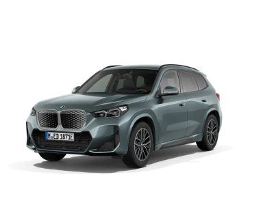 BMW i IX1
