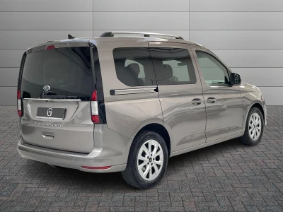 Ford Tourneo Connect V761