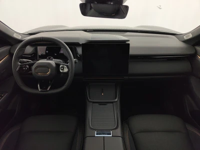 Lynk&co 08
