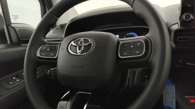 Toyota Proace City Verso Electric 2024