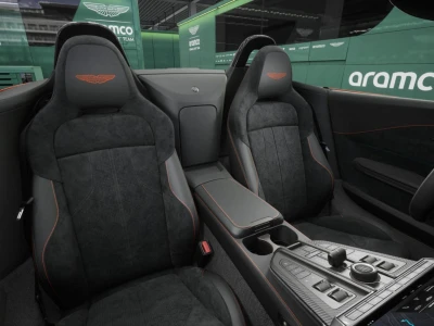 Aston martin VANTAGE ROADSTER