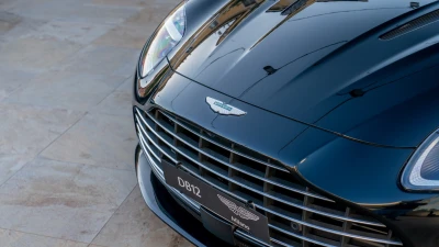 Aston martin DB12