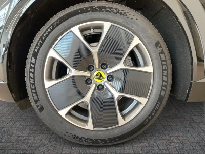 Lotus ELETRE