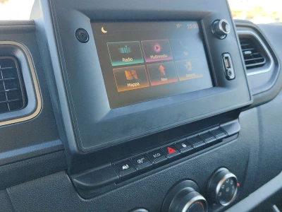 Renault Master IV
