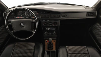 Mercedes-Benz 190