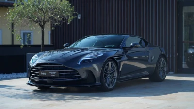 Aston martin DB12