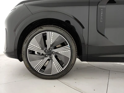 Lynk&co 08