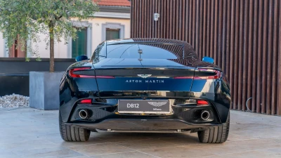 Aston martin DB12