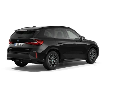 BMW i IX1