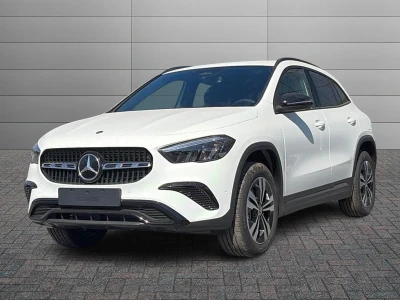 Mercedes-Benz GLA 200 d
