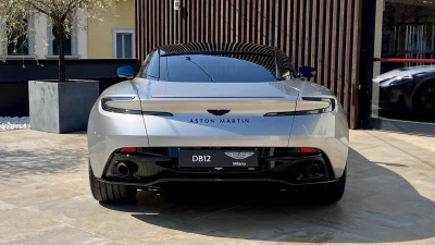 Aston martin DB12