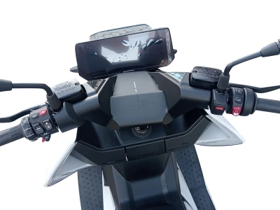 BMW Motorrad CE04