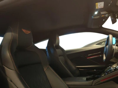 Aston martin DB12