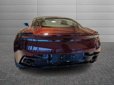 Aston martin DB12