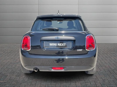 MINI 5 PORTE