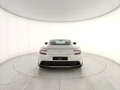 Aston martin Vanquish