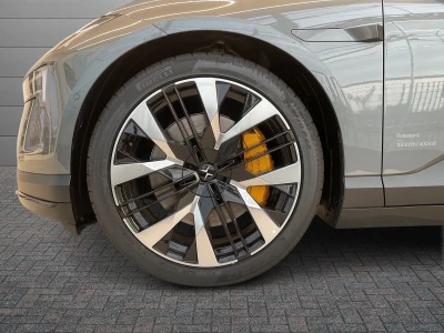 Polestar 4