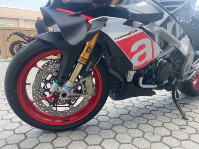 Aprilia Tuono