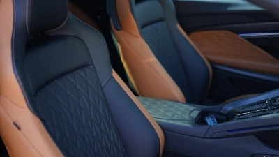 Aston martin DB12