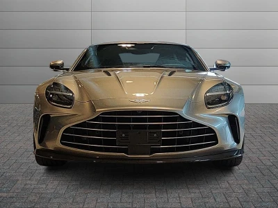 Aston martin VANTAGE