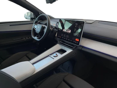 Polestar 4