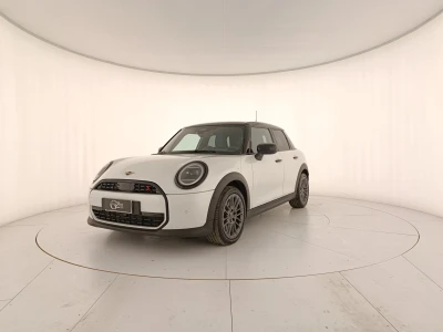 MINI 5 PORTE