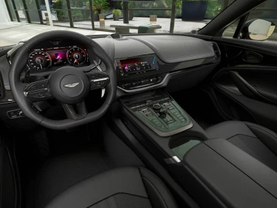 Aston martin DBX 707