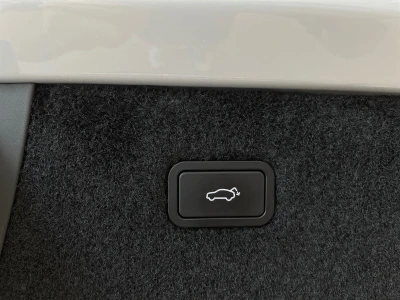 Polestar 4