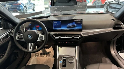 BMW M i4 M