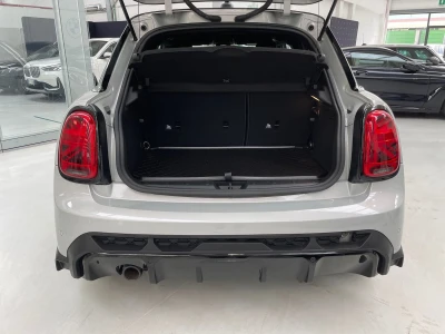 MINI 5 PORTE