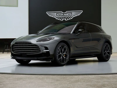 Aston martin DBX 707
