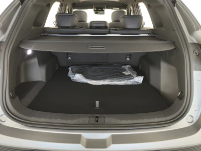 Lepas L8 PHEV