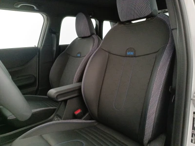 MINI 5 PORTE