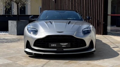 Aston martin DB12