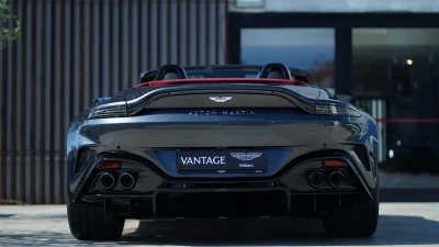 Aston martin VANTAGE ROADSTER