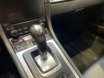 Porsche 718 Cayman
