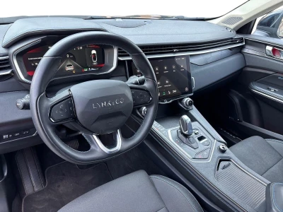 Lynk&co 01