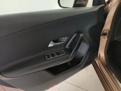 Mercedes-Benz CLASSE A