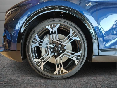 Alpine A390