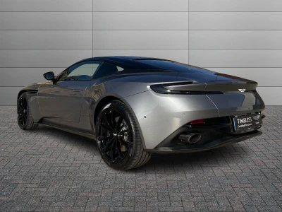 Aston martin DB11