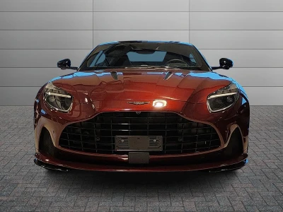 Aston martin DB12