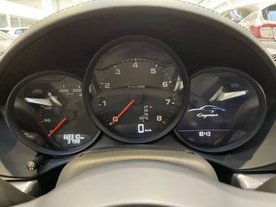 Porsche 718 Cayman