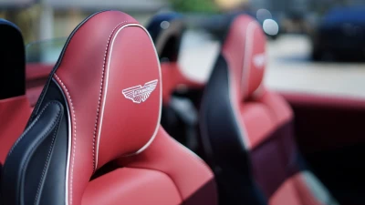 Aston martin VANTAGE ROADSTER