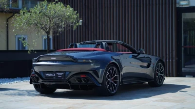 Aston martin VANTAGE ROADSTER
