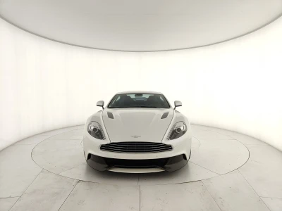 Aston martin Vanquish