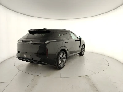 Lynk&co 08