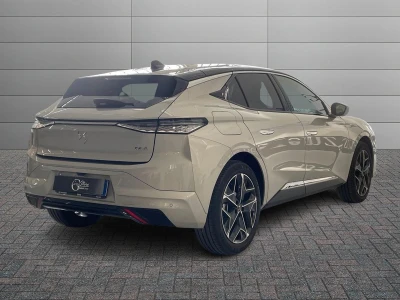 DS 4