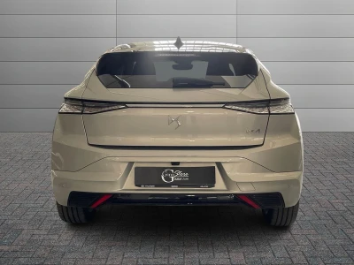DS 4