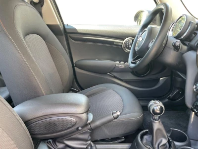 MINI 5 PORTE