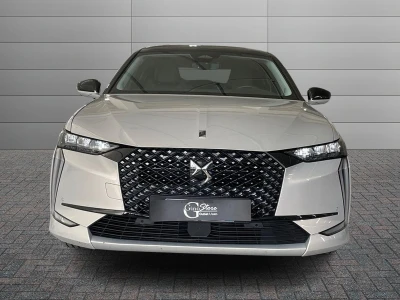 DS 4
